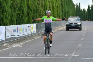 MEMORIAL DEL CARLO FANUCCHI – LABATE IN SOLITARIA. FERRI ONORA IL TRICOLORE